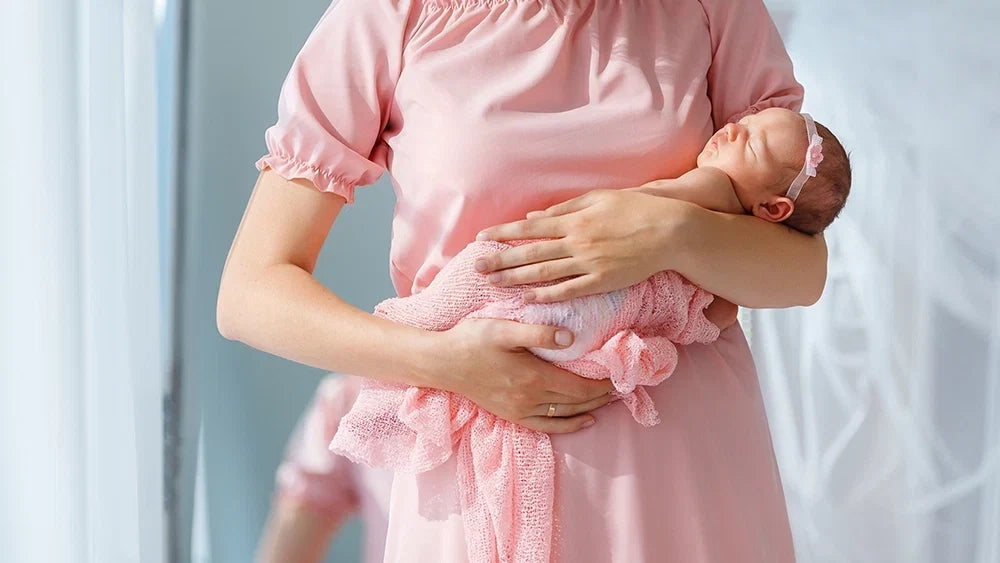 Lohusa Döneminde Dikkat Edilmesi Gerekenler: Yeni Annelere Kapsamlı Rehber